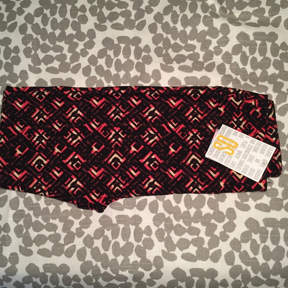 LuLaRoe Pants - LULAROE Tribal OS Leggings